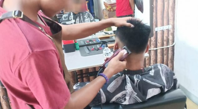 Pelatihan  Fotografer, Pramusaji dan Barbershop untuk Anak LPKA Kupang